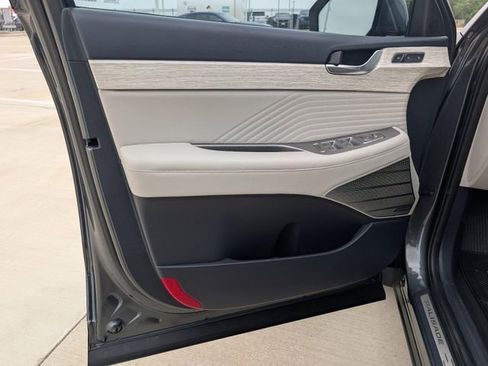Used 2023 Hyundai Palisade Calligraphy FWD image 22