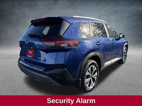 Used 2023 Nissan Rogue SV w/ SV Premium Package image 12