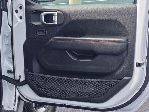 Used 2020 Jeep Wrangler Unlimited Rubicon AWD/4WD image 6