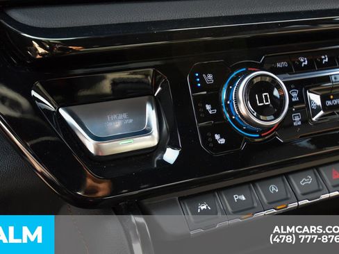 Used 2024 GMC Sierra 1500 AT4 image 33