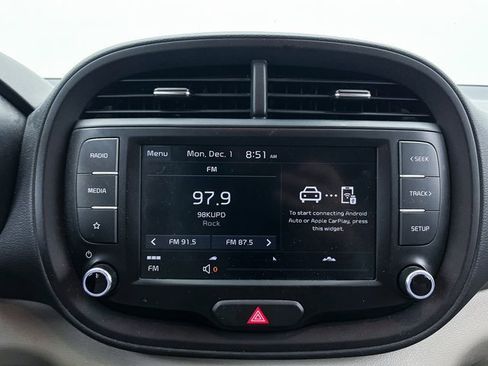 Certified 2023 Kia Soul LX image 13