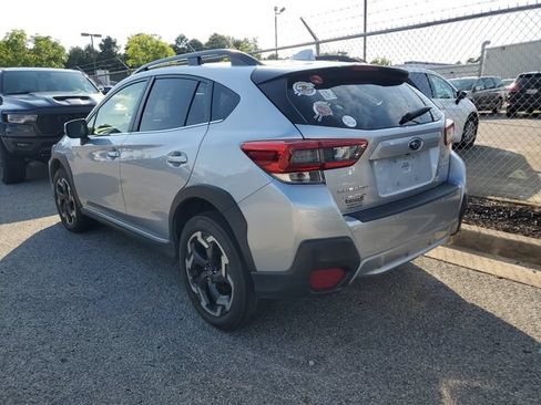 Used 2022 Subaru Crosstrek 2.5i Limited w/ Moonroof Package 2 AWD/4WD image 8