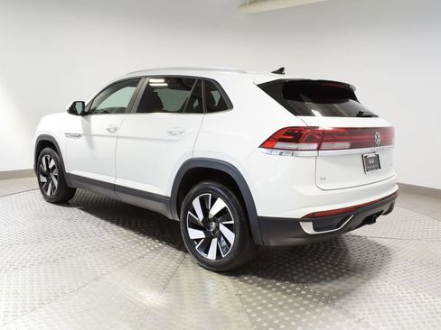 Used 2024 Volkswagen Atlas Cross Sport SE AWD/4WD image 7