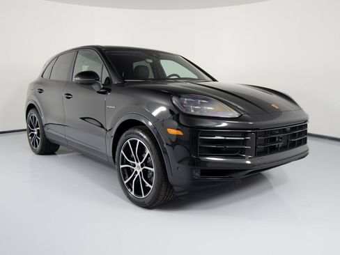 New 2026 Porsche Cayenne E-Hybrid image 9