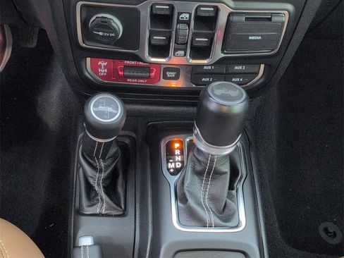 Used 2021 Jeep Wrangler Unlimited Rubicon 4xe w/ Cold Weather Group image 21