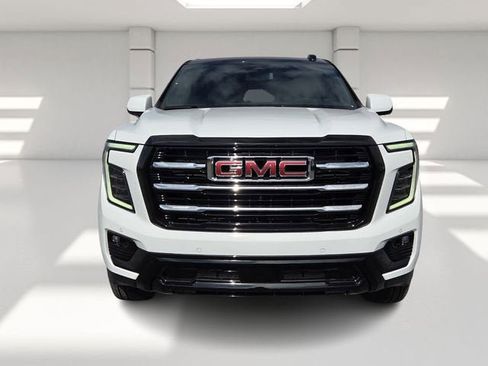 New 2026 GMC Yukon Elevation image 8