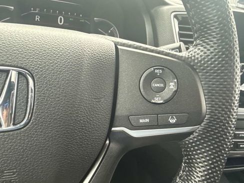 Used 2023 Honda Passport EX-L image 33