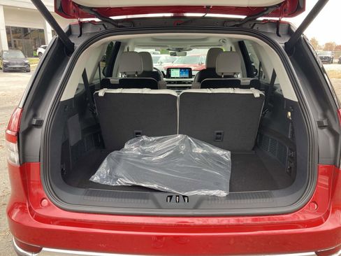 New 2025 Lincoln Aviator AWD w/ Equipment Group 101A image 15