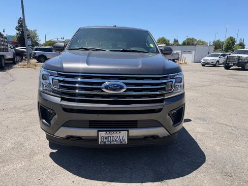 Used 2019 Ford Expedition Max XLT AWD/4WD image 8