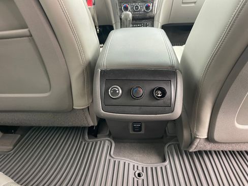 Used 2014 Buick Enclave Leather w/ Trailering Provision Package image 28