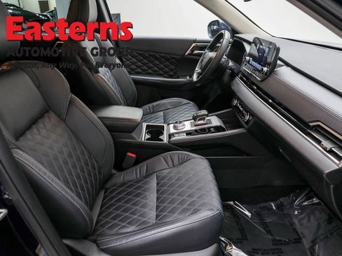 Used 2023 Mitsubishi Outlander SEL image 23