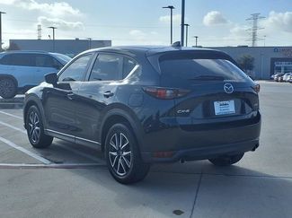 Used 2018 MAZDA CX-5 Touring FWD video 2