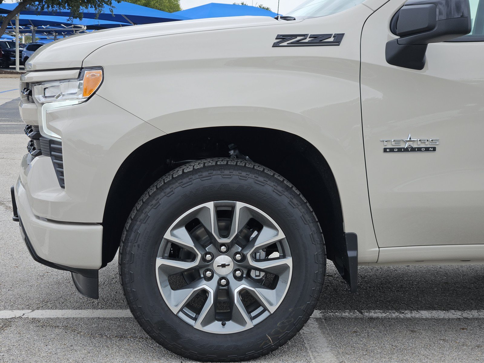 New 2026 Chevrolet Silverado 1500 RST w/ Texas Edition Plus AWD/4WD image 6