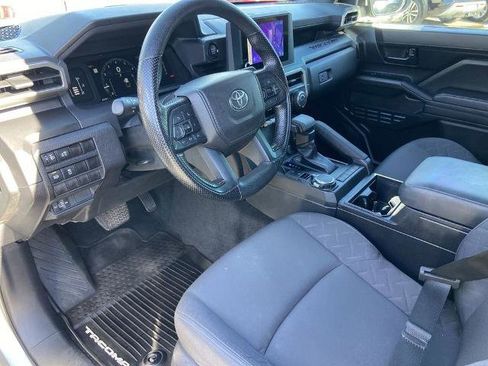Used 2025 Toyota Tacoma SR image 6