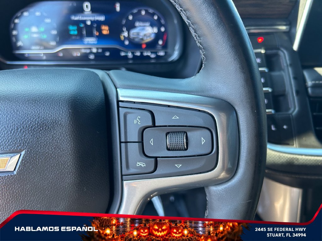 Used 2024 Chevrolet Suburban Premier AWD/4WD image 19