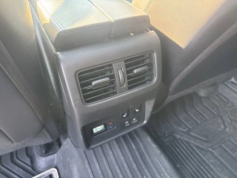 Used 2022 Nissan Rogue Platinum w/ Head-Up Display Package AWD/4WD image 26