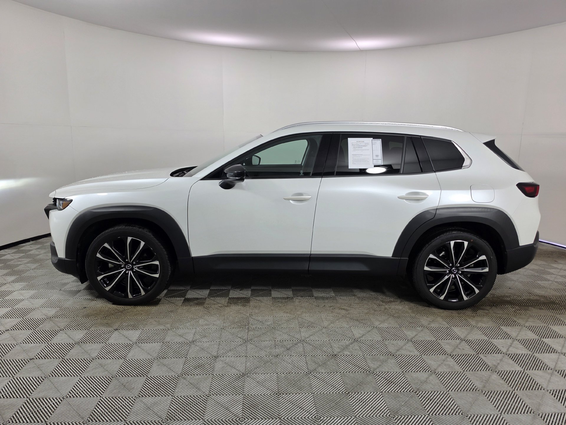 Used 2025 MAZDA CX-50 AWD 2.5 Turbo w/ Weather Package image 38