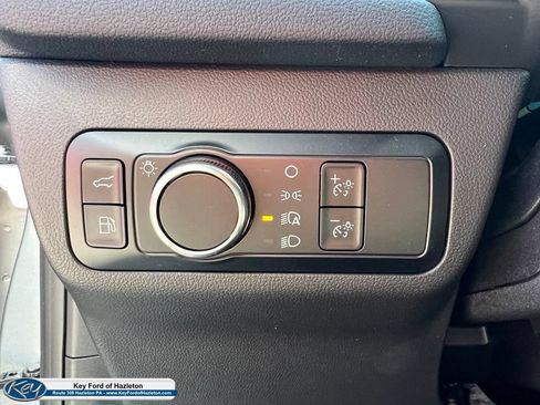 Used 2024 Ford Escape ST-Line w/ Equipment Group 301A FWD image 25