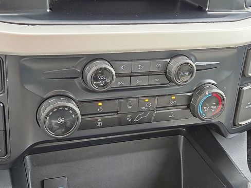 Used 2024 Ford F250 XLT w/ FX4 Off-Road Package image 27