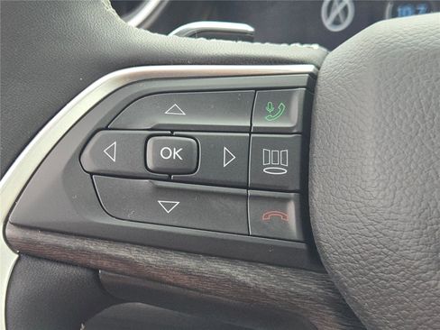 Certified 2025 Jeep Grand Cherokee L Limited w/ Luxury Tech Group II image 36