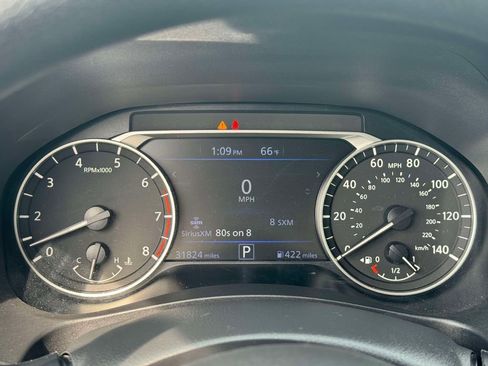 Used 2025 Nissan Altima 2.5 SV FWD image 24