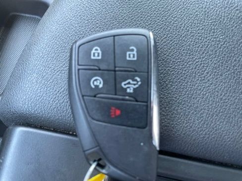 Used 2023 GMC Sierra 1500 SLE AWD/4WD image 26