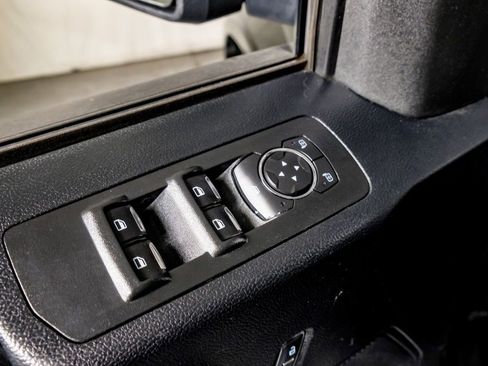 Used 2017 Ford F150 XLT w/ Equipment Group 301A Mid image 32