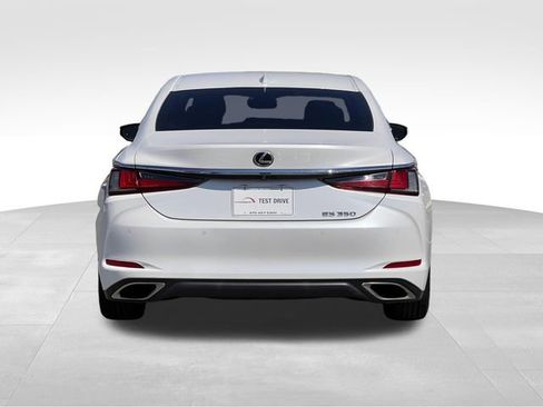 Used 2019 Lexus ES 350 w/ Premium Package image 4