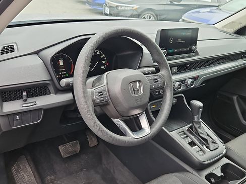Used 2023 Honda CR-V EX image 26