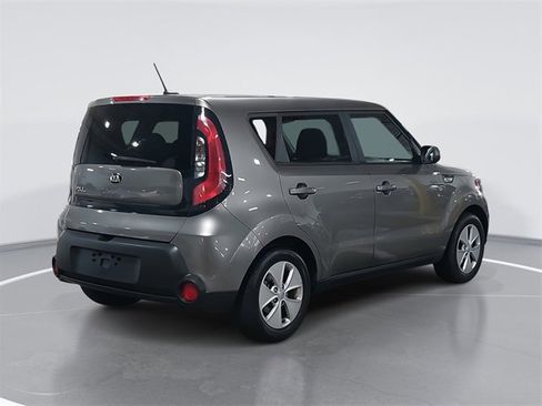 Used 2016 Kia Soul image 3