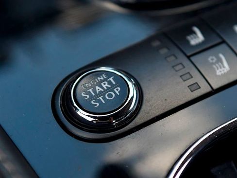 Used 2015 Bentley Continental GT image 42