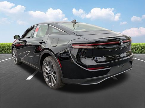 New 2026 Toyota Crown Limited w/ Advanced Technology Package image 6