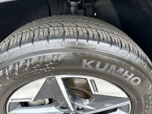Used 2025 Hyundai Tucson SEL AWD/4WD image 13