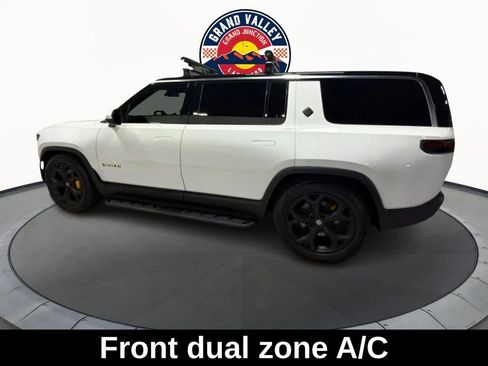 Used 2023 Rivian R1S Adventure image 9
