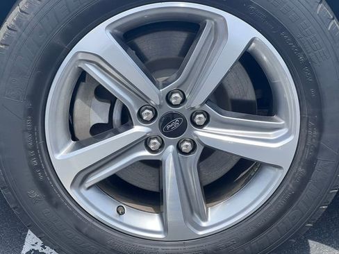 Certified 2024 Ford Edge SEL w/ Convenience Package AWD/4WD image 7