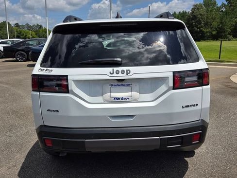 Used 2026 Jeep Cherokee Limited AWD/4WD image 10