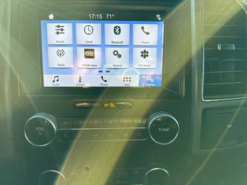 Used 2019 Ford Expedition Max XLT w/ Equipment Group 202A image 26