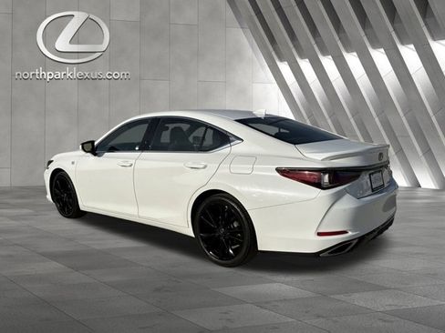 Certified 2023 Lexus ES 350 F Sport image 2