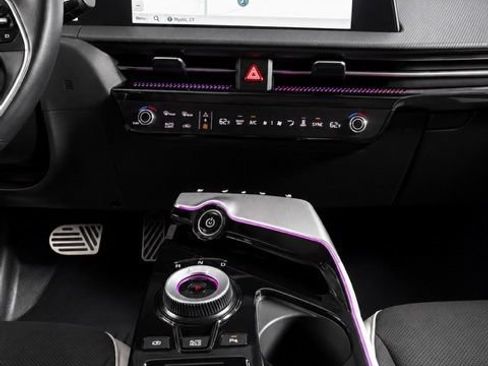 Used 2024 Kia EV6 GT-Line AWD/4WD image 32