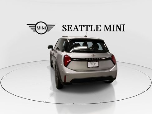 Used 2026 MINI Cooper S FWD image 9