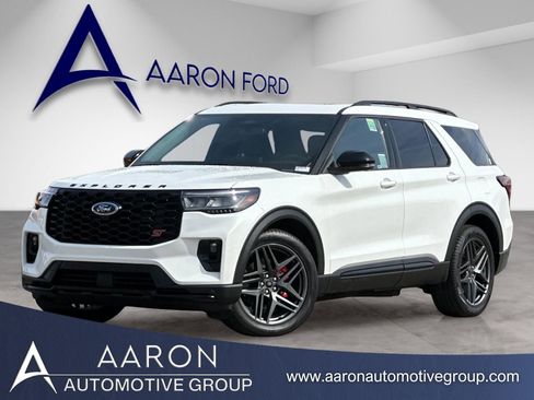 Used 2025 Ford Explorer ST AWD/4WD image 1