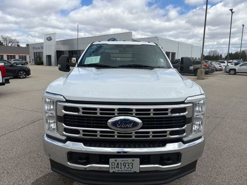 Used 2023 Ford F350 XLT w/ Snow Plow Prep Package AWD/4WD image 8