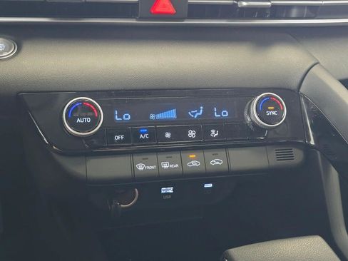 New 2026 Hyundai Elantra Hybrid FWD image 27