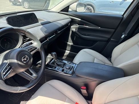 Used 2023 MAZDA CX-30 AWD 2.5 S w/ Preferred Package image 4