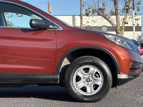 Used 2015 Honda CR-V LX image 33
