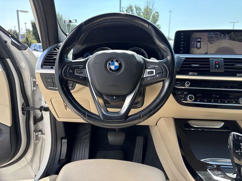 Used 2019 BMW X3 xDrive30i w/ Executive Package AWD/4WD image 16
