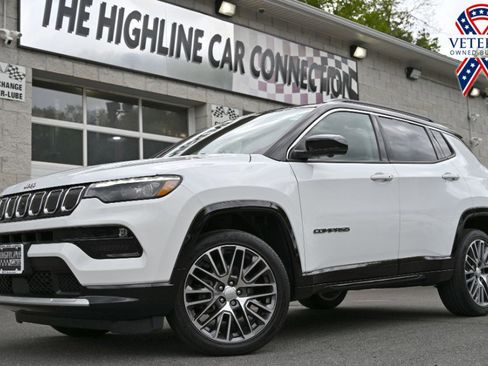 Used 2022 Jeep Compass Limited w/ Elite Group AWD/4WD image 1