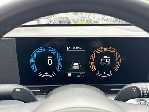 Certified 2025 Hyundai Kona SEL AWD/4WD image 20