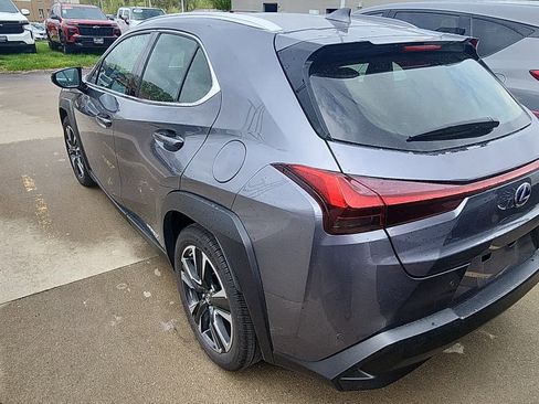 Used 2019 Lexus UX 250h w/ Premium Package AWD/4WD image 8