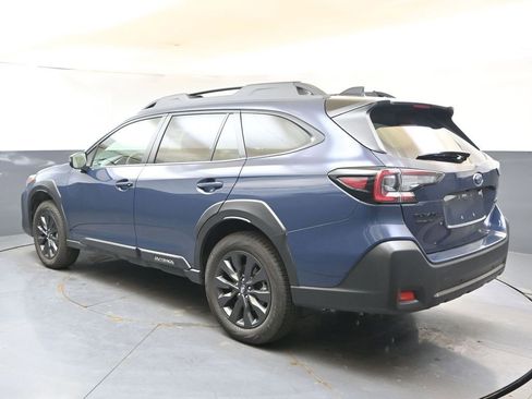 Certified 2025 Subaru Outback Onyx Edition AWD/4WD image 3